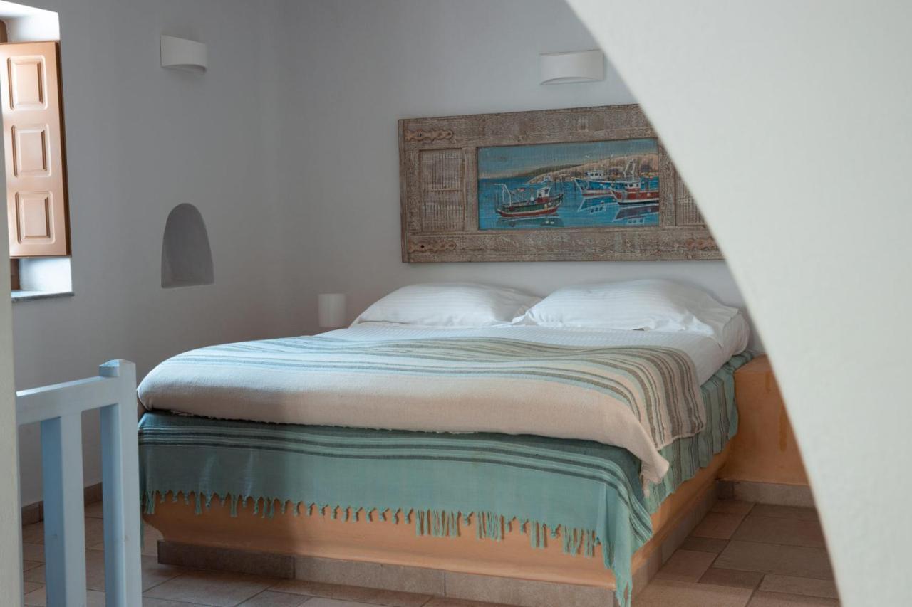 Xaraki Traditional Houses Folégandros Eksteriør billede
